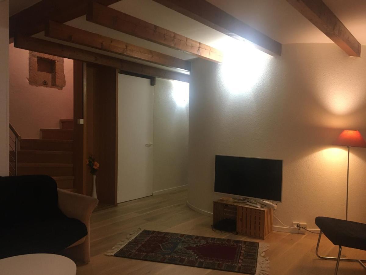 Charmante Maison Villageoise 5 Personnes Happyday Neuchatel Saint-Blaise Dış mekan fotoğraf